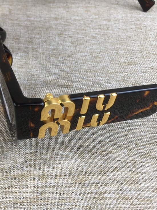 NWT Miu Glimpse sunglasses main image 8
